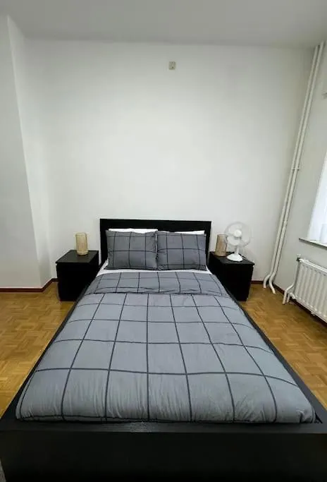 Appartement Avec Jardin Et Jacuzzi - Koekelberg 브뤼셀 0*,