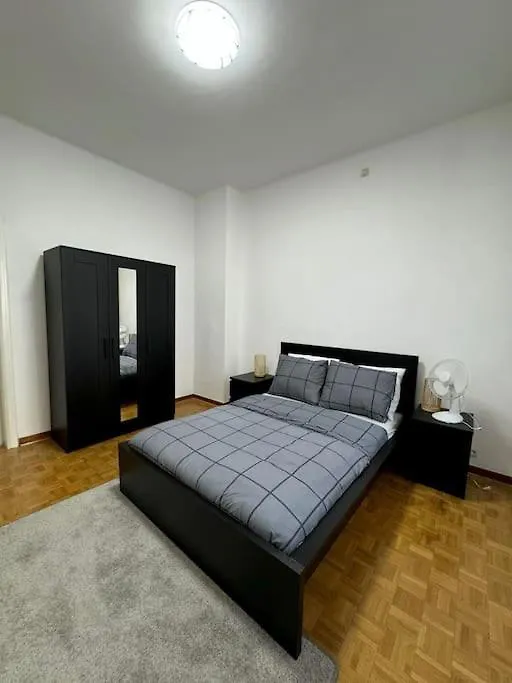 Appartement Avec Jardin Et Jacuzzi - Koekelberg 브뤼셀 0*,  벨기에