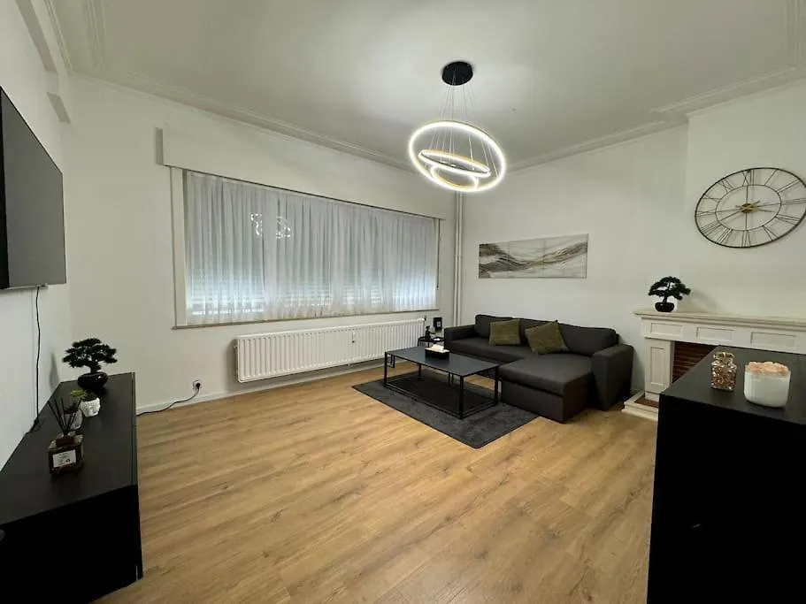 아파트 Appartement Avec Jardin Et Jacuzzi - Koekelberg 브뤼셀